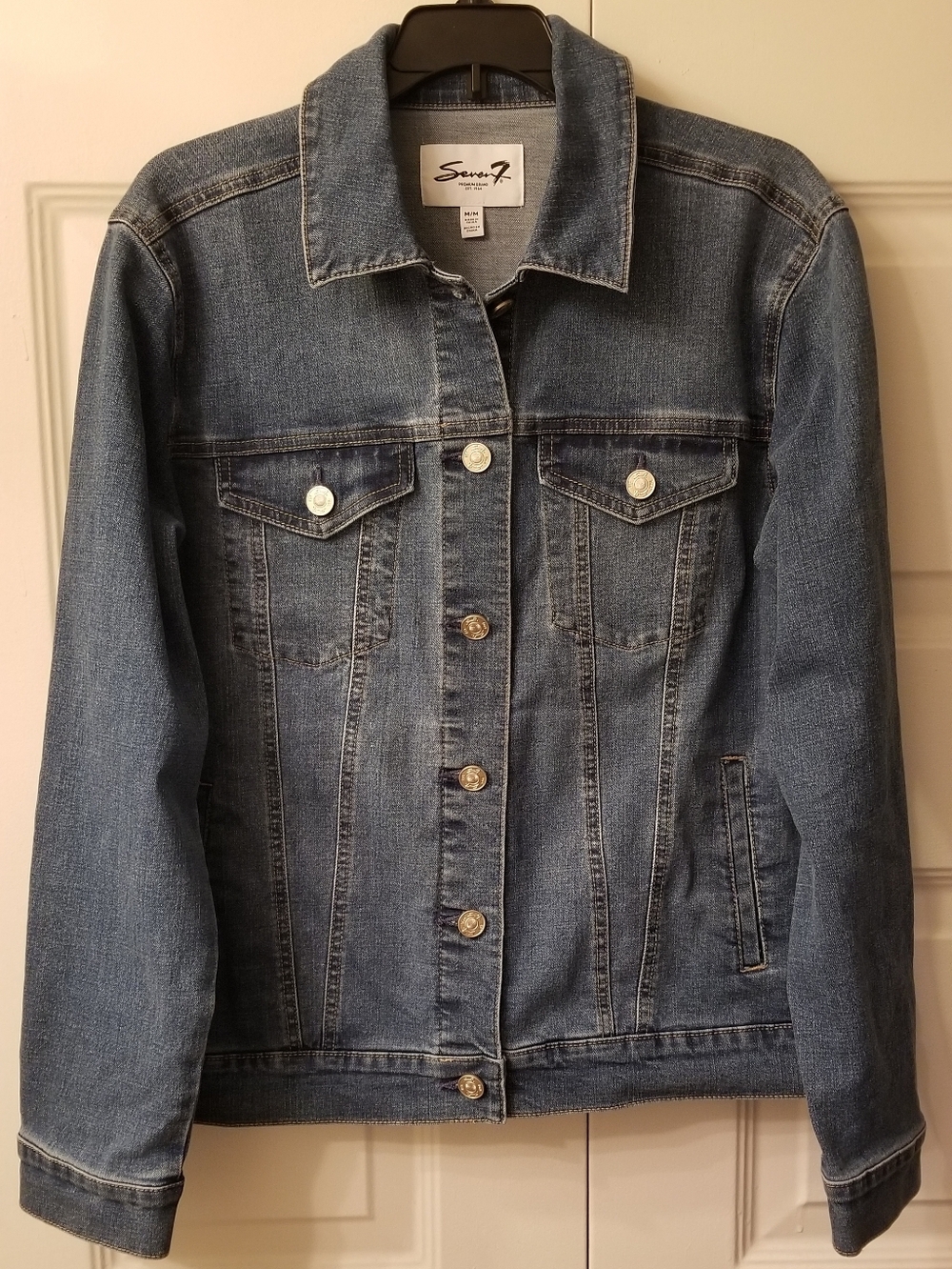 Seven 7 Women's Jean Jacket Premium Brand Est. 1964 Blue Denim Size Medium EUC!